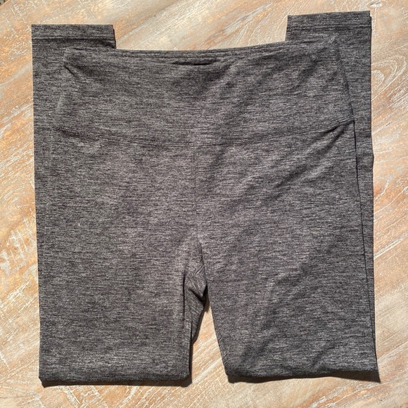 Kyodan High Waisted Grey Leggings Size Small - Picture 3 of 5
